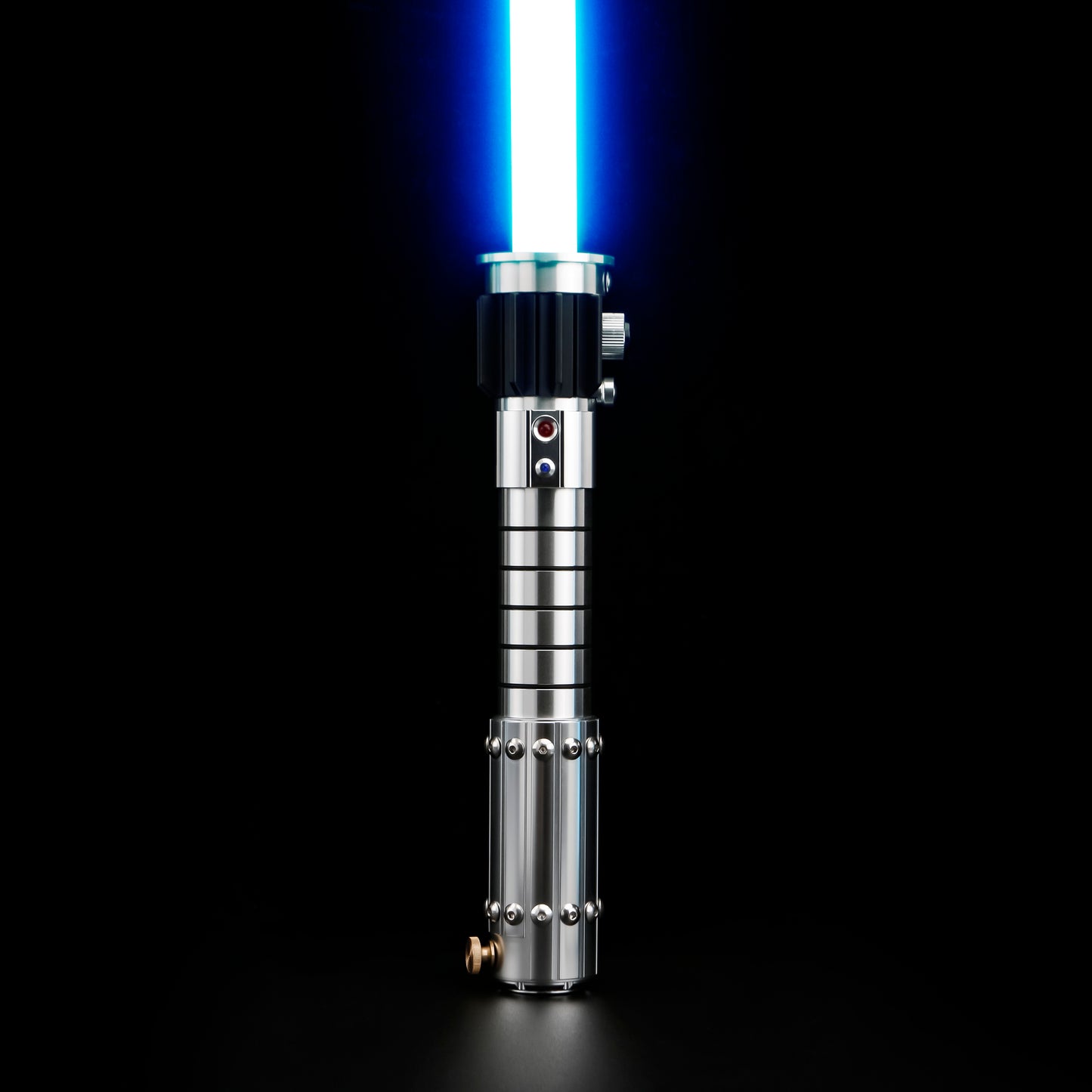 SaberVold SV-Aevora Lightsaber