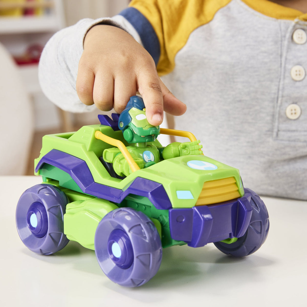 Hasbro Marvel Iron Man And His Awesome Friends Iron Hulk 2-In-1 Mech Suit & Vehicle (U.P. $41.90)