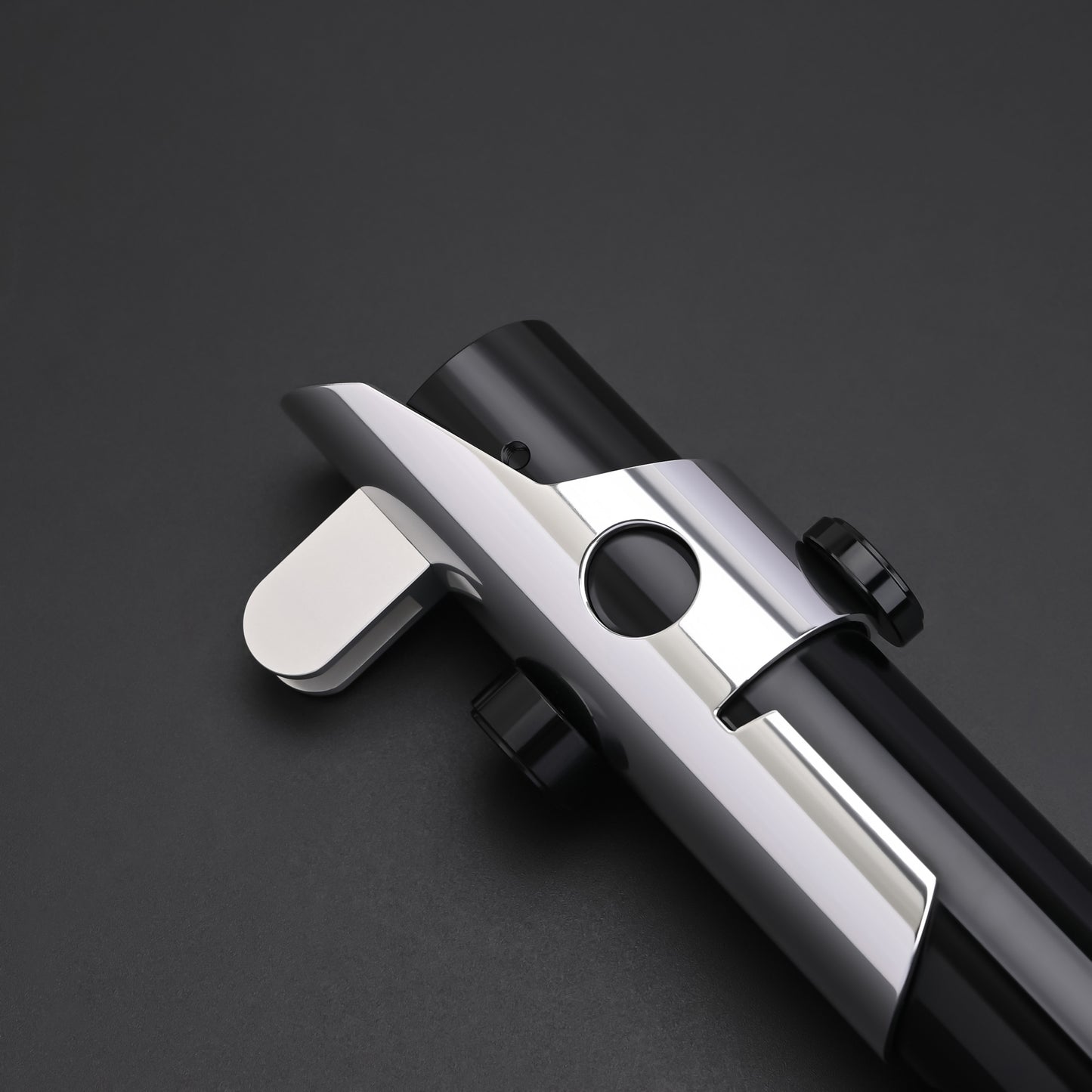 SaberVold SV-SK1 SE Lightsaber