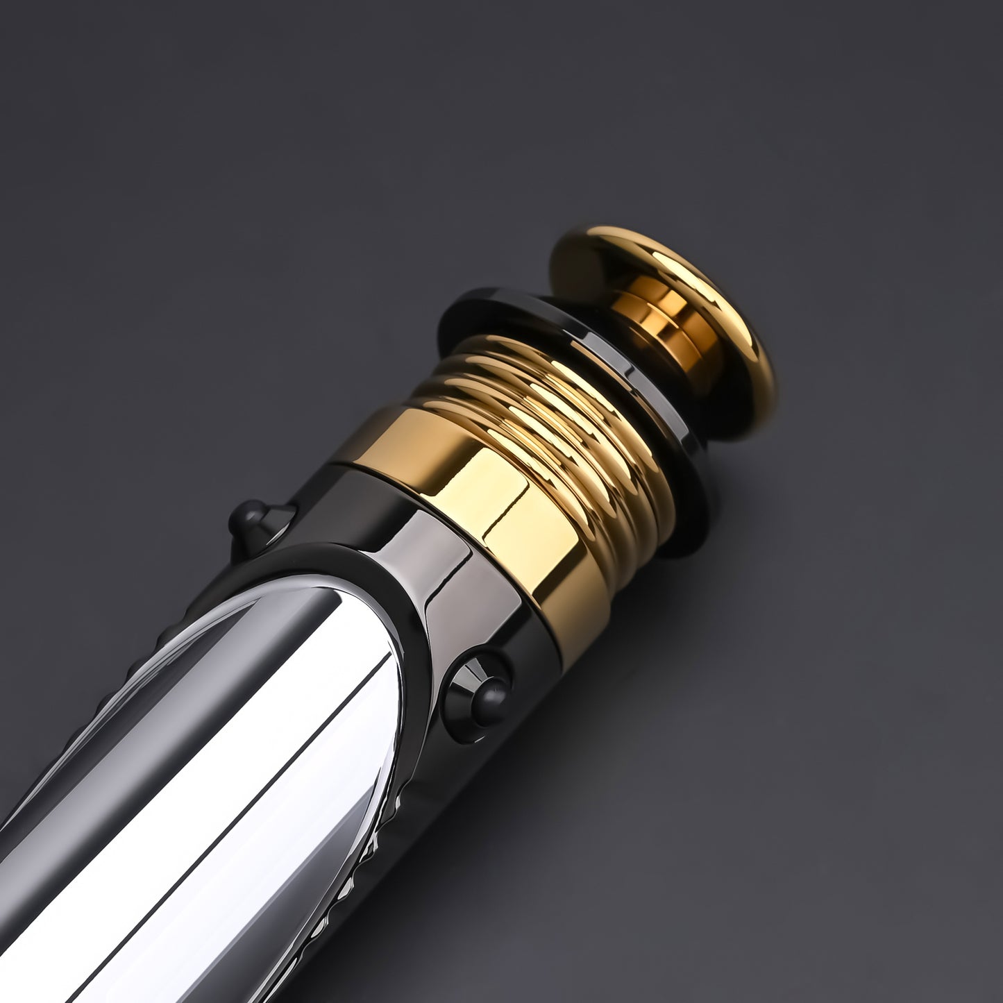 SaberVold SV-Venix Lightsaber