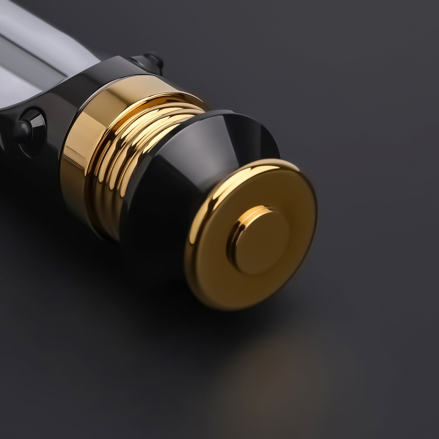 SaberVold SV-Venix Lightsaber