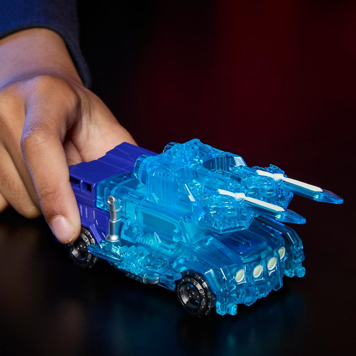 Transformers Cyberworld Armored Cyber Changers Optimus Prime (U.P. $24.90)