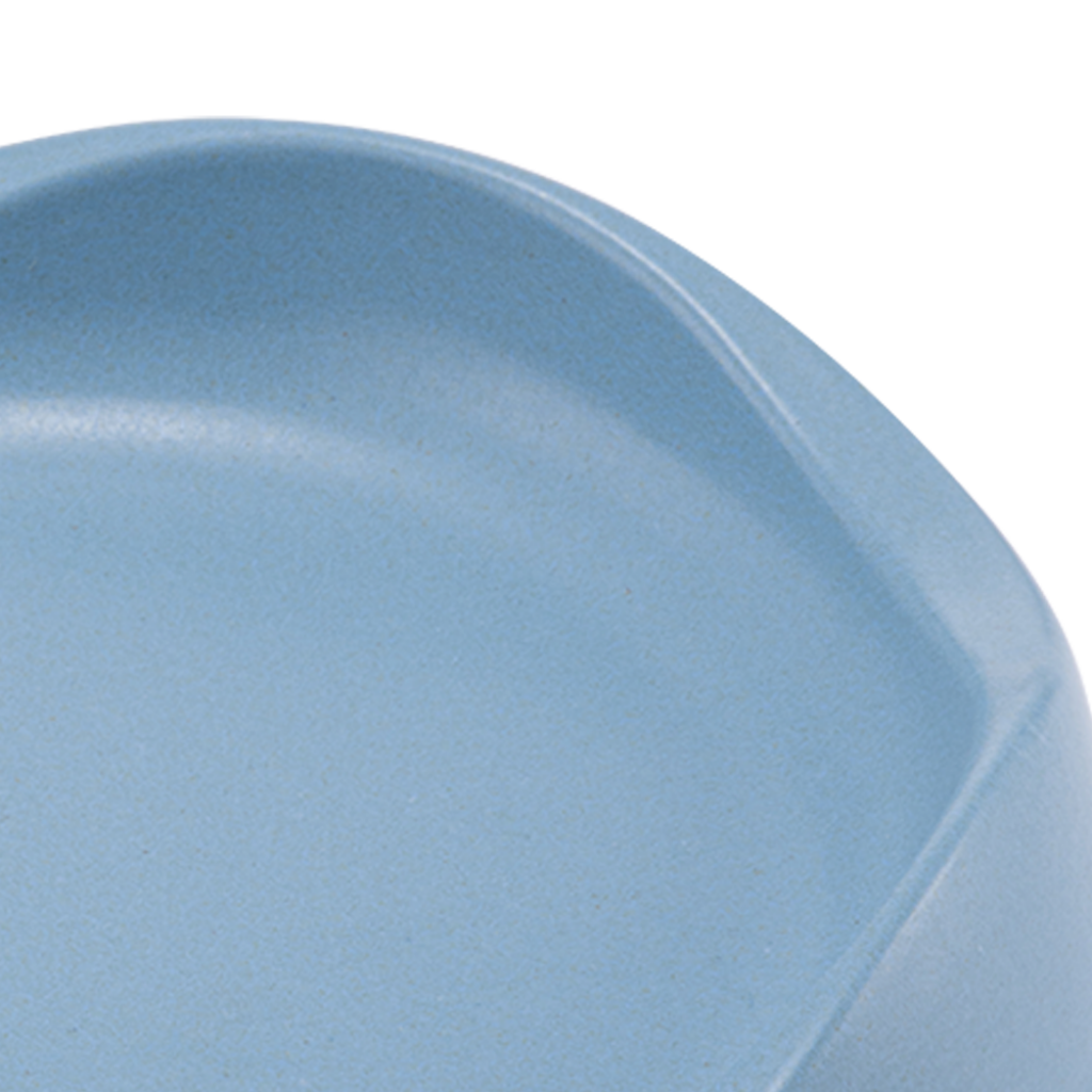 Beco Low-Rim Bamboo Bowl with Non-Slip Studs