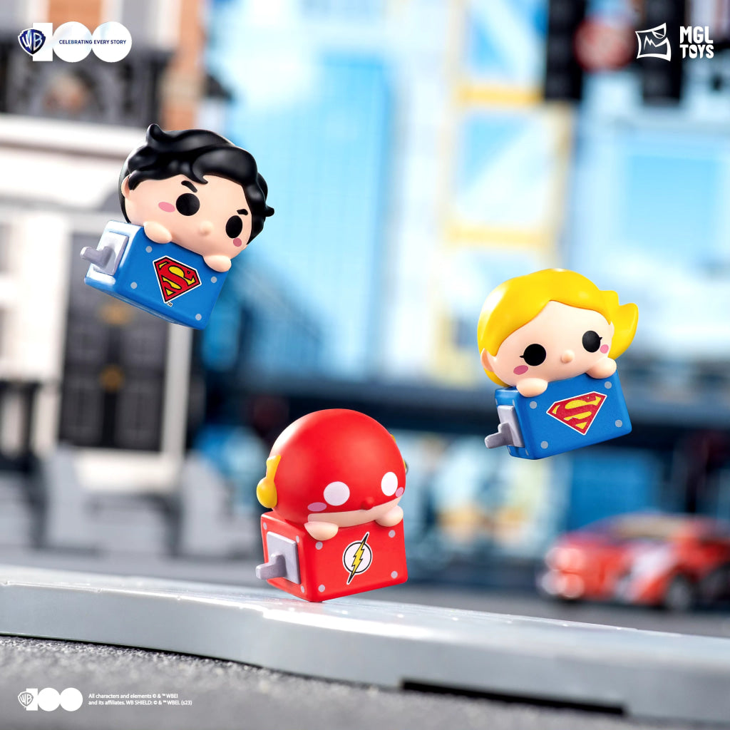 DC Justice League Mini Figure Batman Mini Beans - Blind Box - Marvel