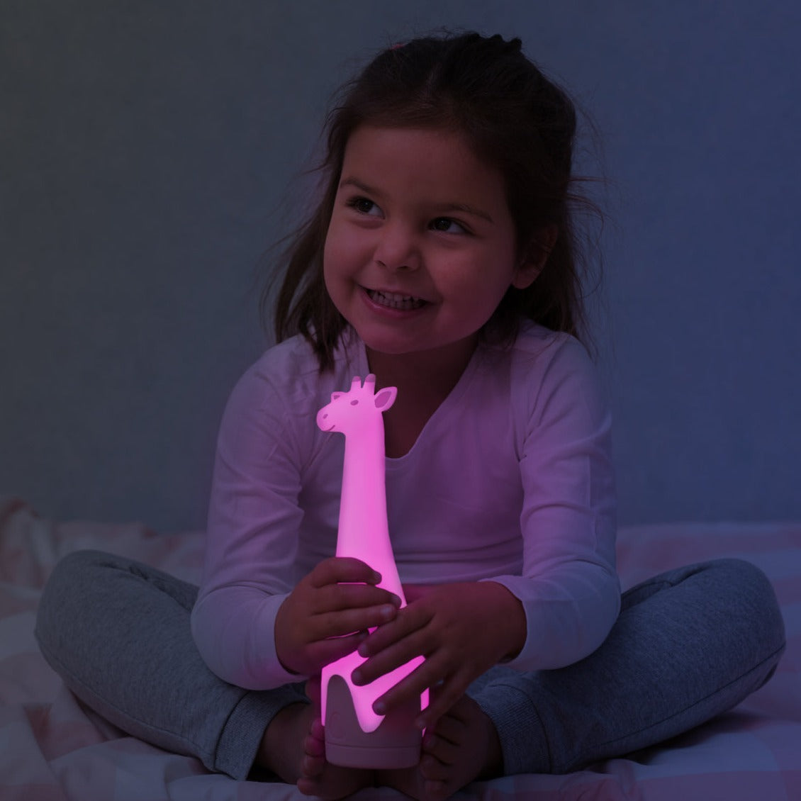 Nightlight with Auto Shut-Off - Gina the Giraffe