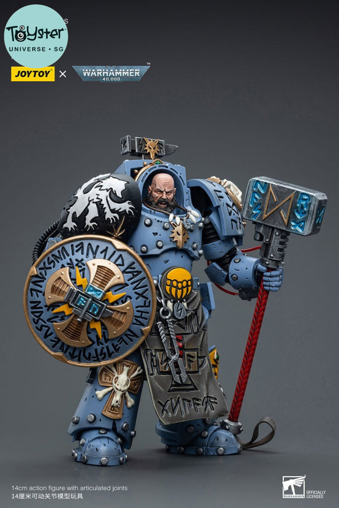 Joytoy Warhammer 40K Space Wolves Arjac Rockfist Warhammer