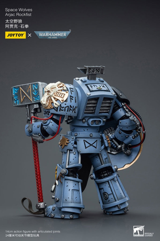 Joytoy Warhammer 40K Space Wolves Arjac Rockfist Warhammer