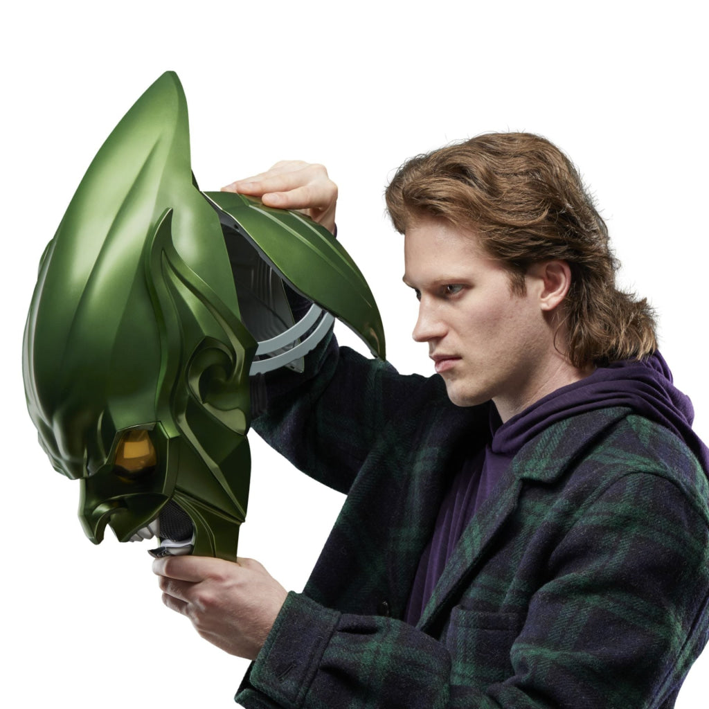 Marvel Legends Series: Green Goblin Roleplay Helmet (Spider-Man: No Way Home) - Marvel