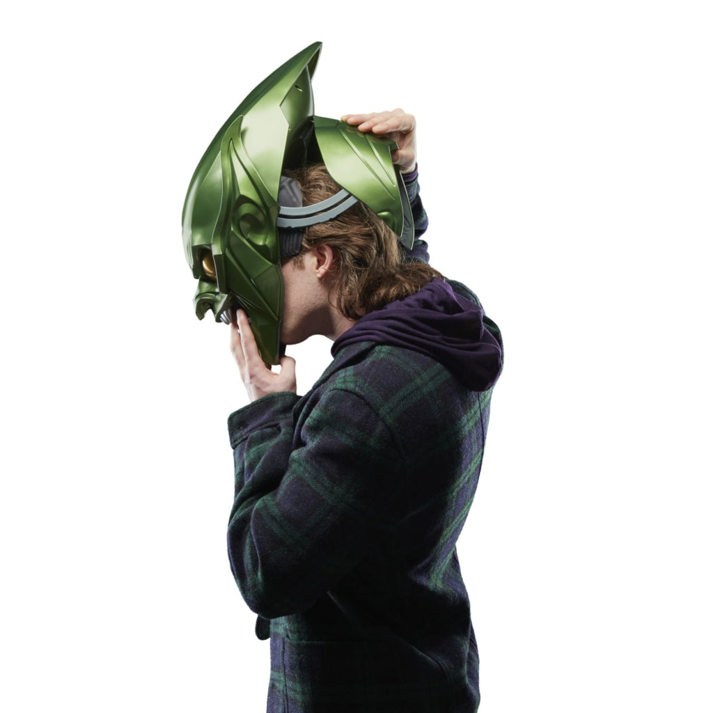 Marvel Legends Series: Green Goblin Roleplay Helmet (Spider-Man: No Way Home) - Marvel