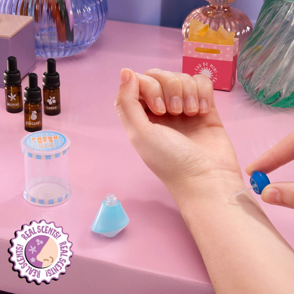 MGA’s Miniverse Make It Mini Fragrances - MGA Miniverse