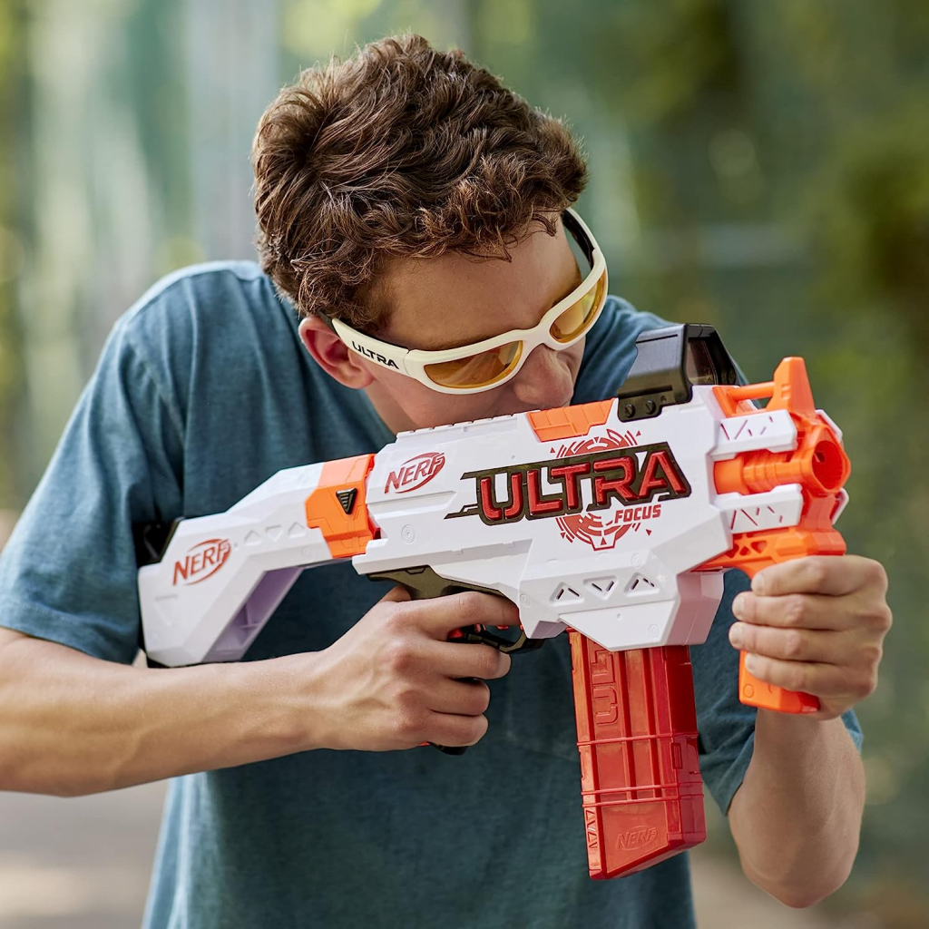 Nerf Ultra Focus Motorized Blaster (Frustration Free Packaging) Nerf