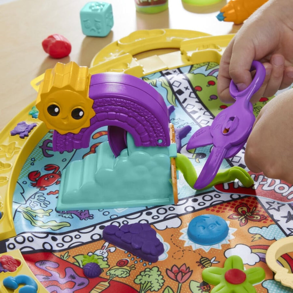 Play-Doh Starters Fold and Go Playmat - Play-Doh