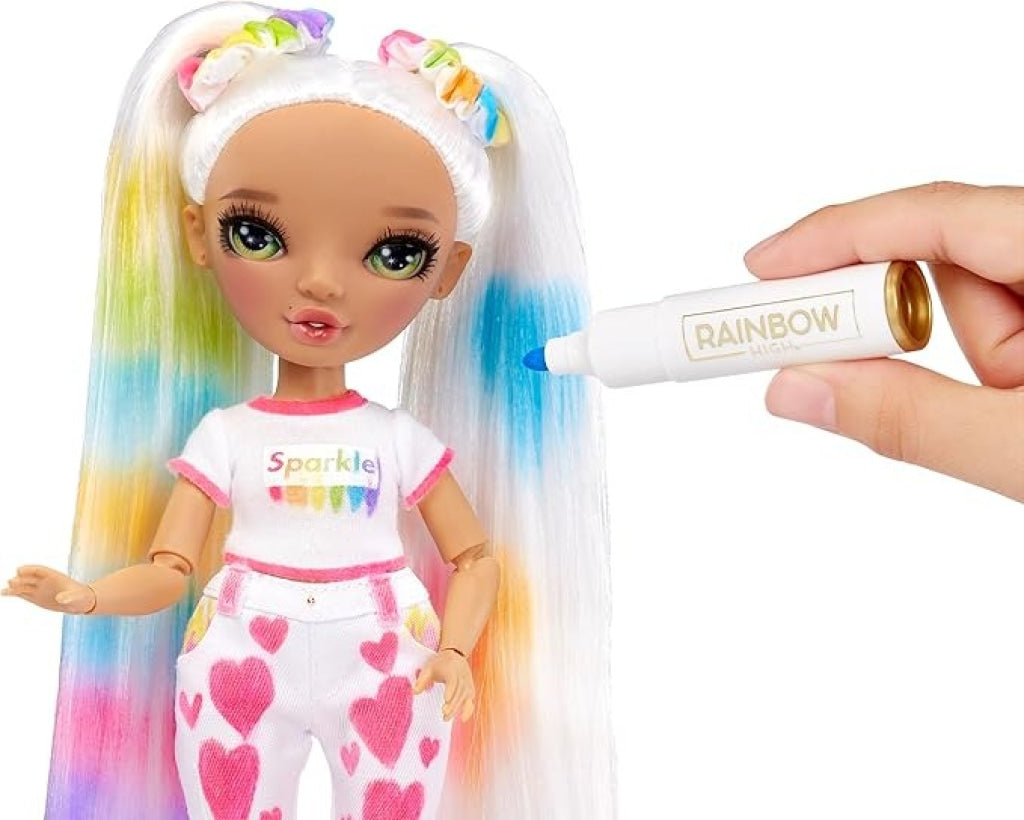 Rainbow High Color & Create - Green Eyes Straight Hair