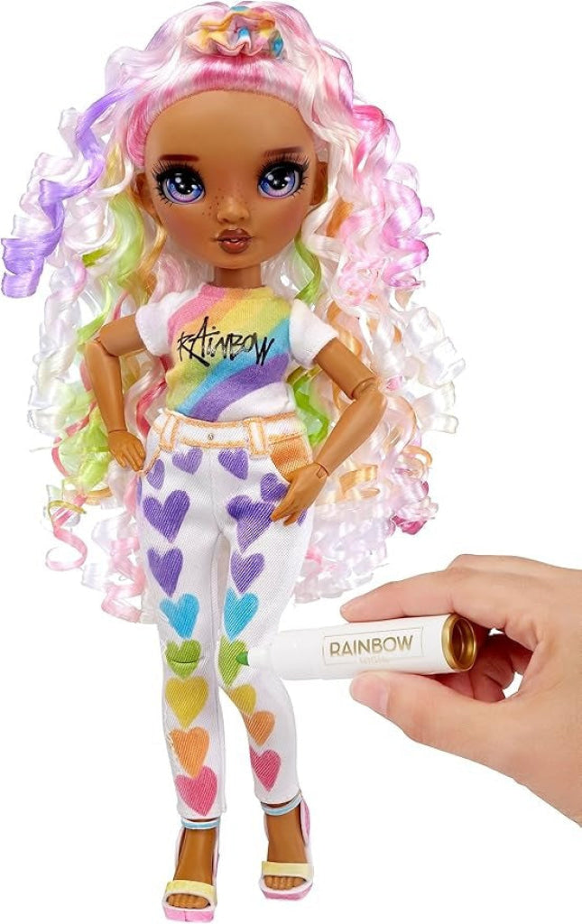 Rainbow High Color & Create - Purple Eyes Curly Hair