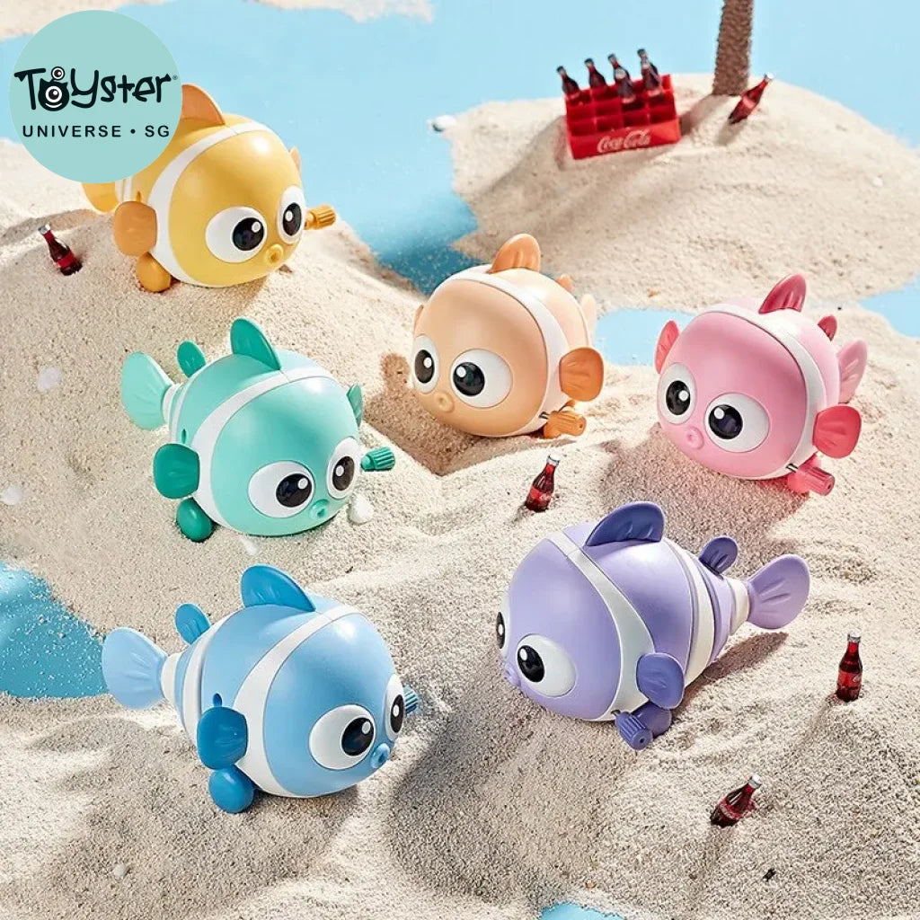 Random 2Pcs Fish Wind Up Toys