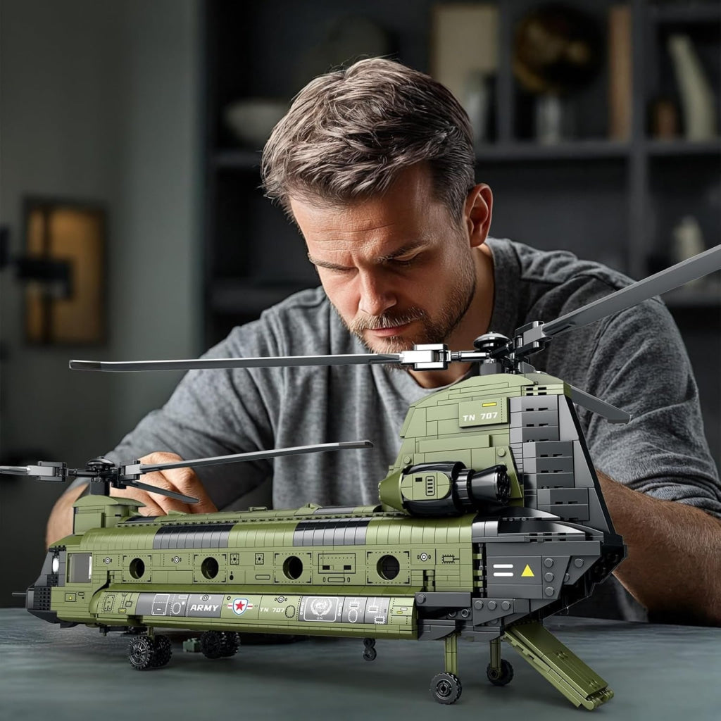 Reobrix CH-47 Transport Helicopter Chinook 33031 - Reobrix