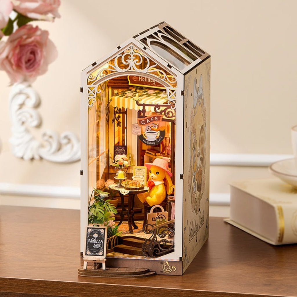 Rolife Holiday Cafe DIY Book Nook Shelf Insert TGB15 - Robotime