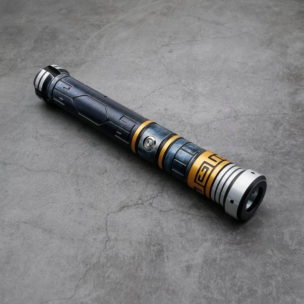 Sabervold Sv-Tucana Weathered Lightsaber - Premium Rgb