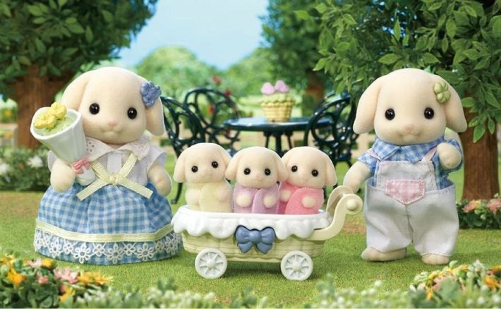 Sylvanian Families Flora Rabbit Family