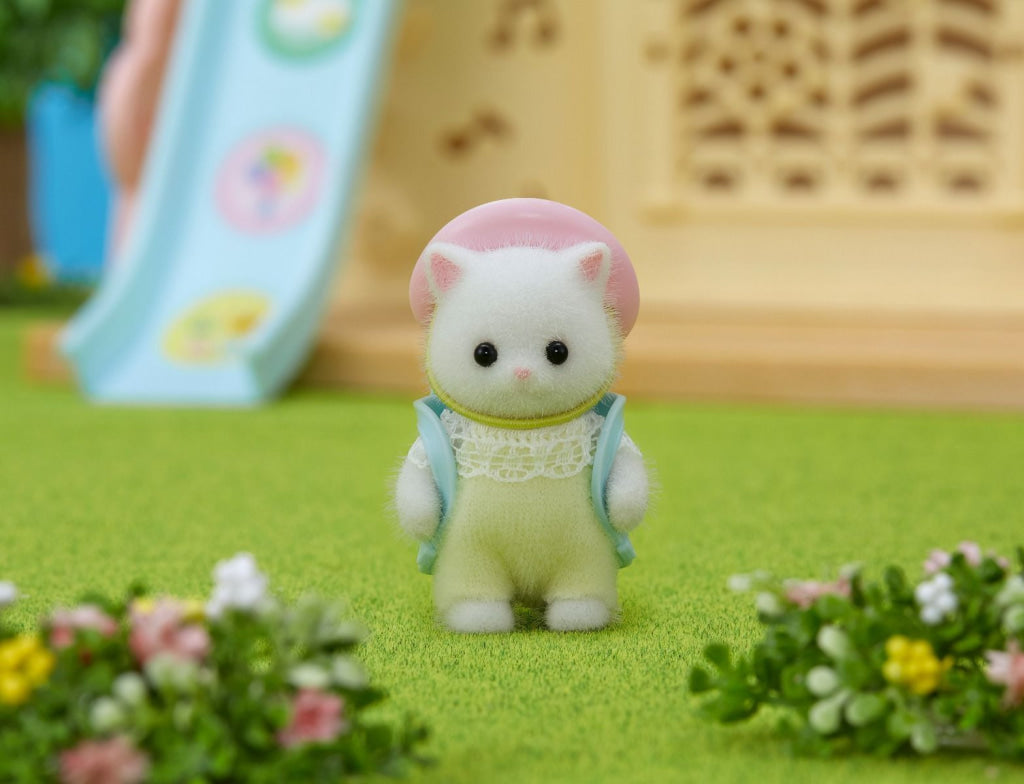 Sylvanian Families Persian Cat Baby - Free Gift